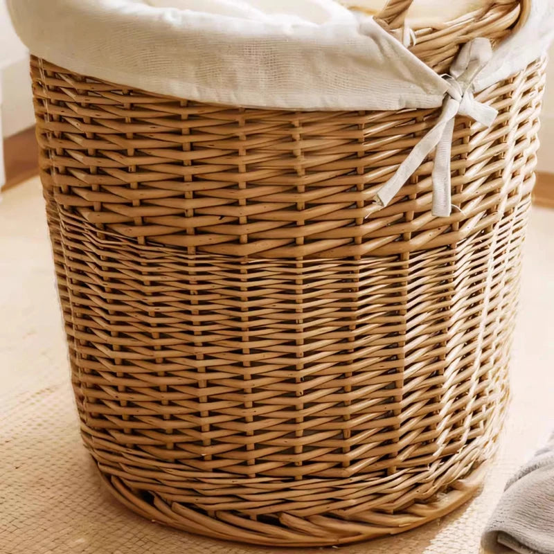 Panier  linge en bois rond clair 