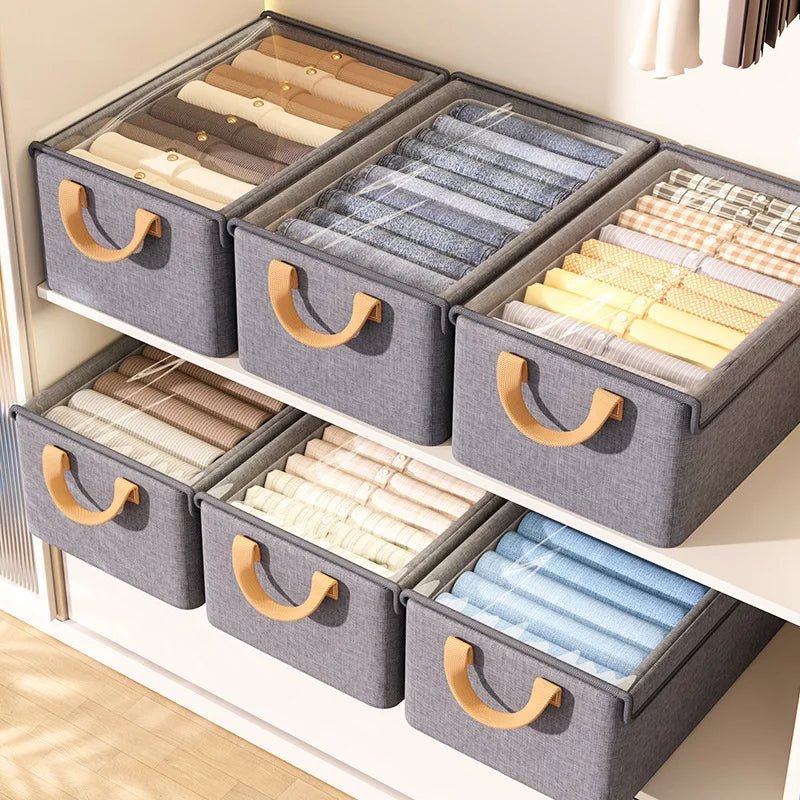 Paniers-a-linge-dans-meubles-gris