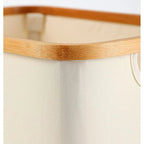 Contours du panier à linge en tissu beige