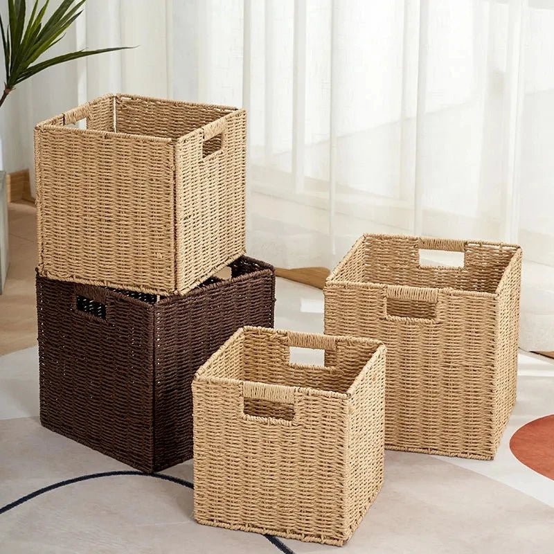 Petits panier à linge en rotin